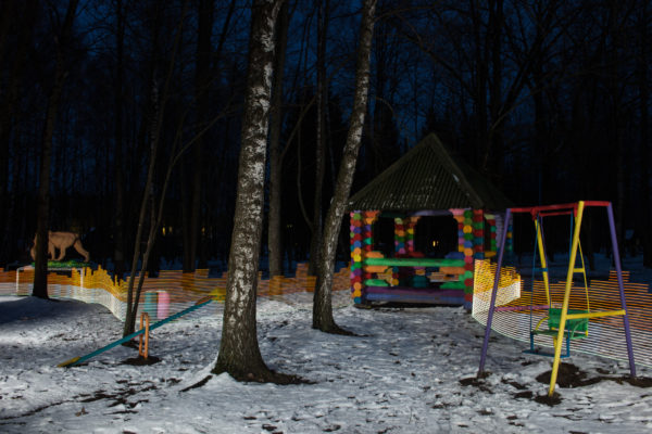 A special light painting tool displays radiation levels in real-time at a children’s park in Zlynka (Злынка), Russia. Here white light shows contamination levels up to 0.23uSv/h, while orange highlights elevated levels – from 0.40uSv/h to 0.71uSv/h around this playground equipment. 30 years after the 1986 Chernobyl nuclear disaster, the park still contains areas of elevated radiation levels. No digital manipulation is involved in the image. Greenpeace/Greg McNevin